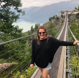 Meet your Posher, Krystal